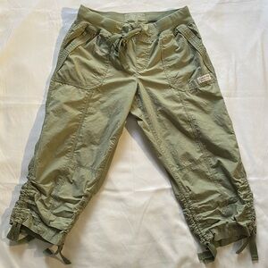 Calvin Klein Performance Sage Green Capris